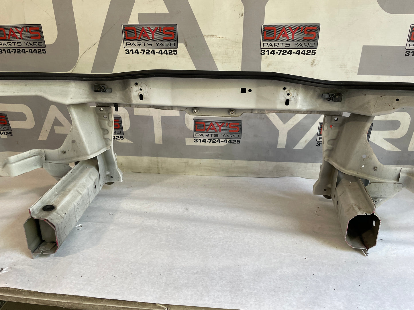 2015 Chevy Camaro SS Radiator Core Support Bracket Brace Structure OEM - Day's Parts Yard