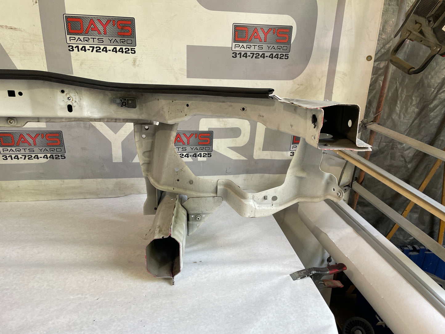 2015 Chevy Camaro SS Radiator Core Support Bracket Brace Structure OEM - Day's Parts Yard