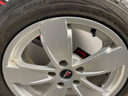 2004 Pontiac GTO Wheels and Tires 17X8 OEM