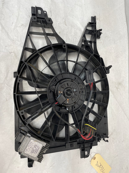 2011 Chevy C6 Corvette  Grand Sport Radiator / Fan Assembly OEM - Day's Parts Yard