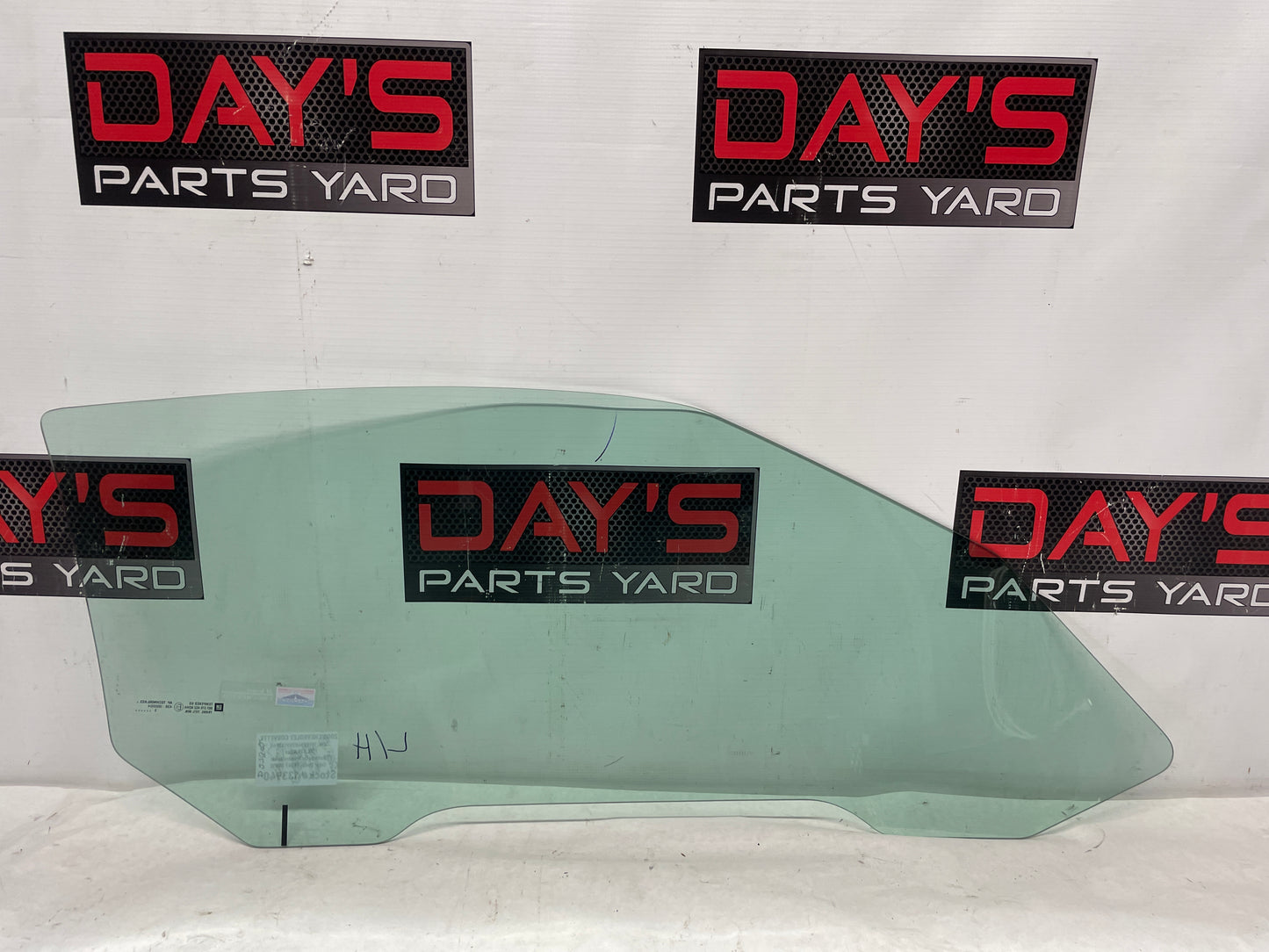 2005 Chevy C6 Corvette LH Driver Door Window Glass OEM - Day's Parts Yard