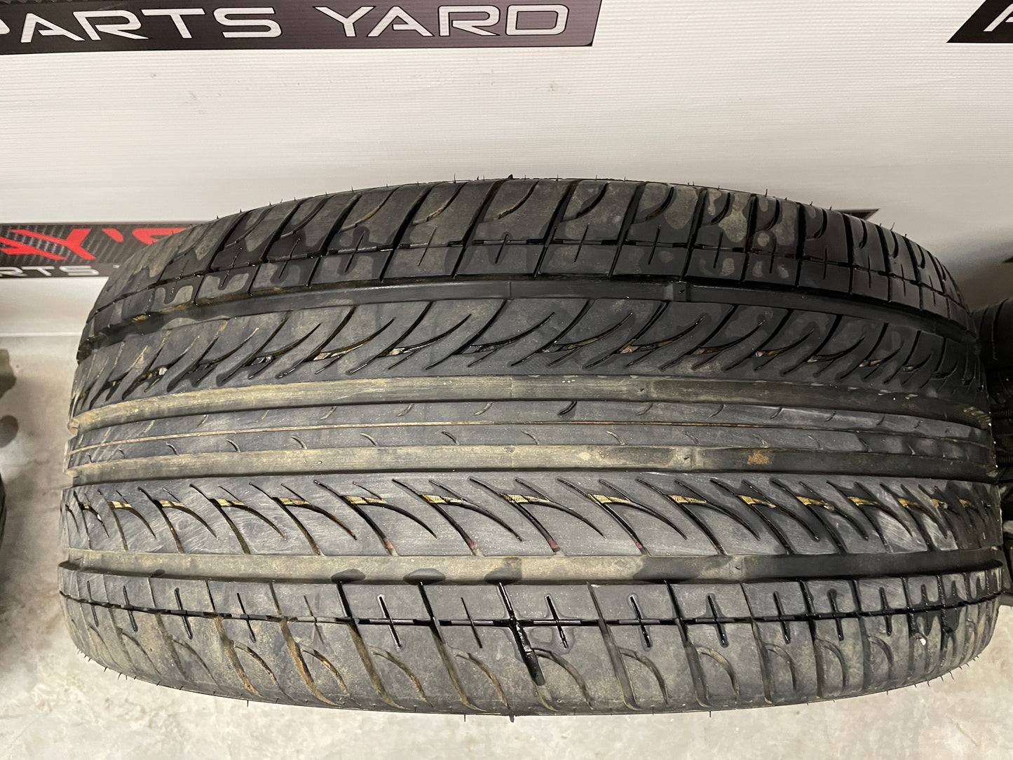 2004 Pontiac GTO Wheels and Tires 17X8 OEM
