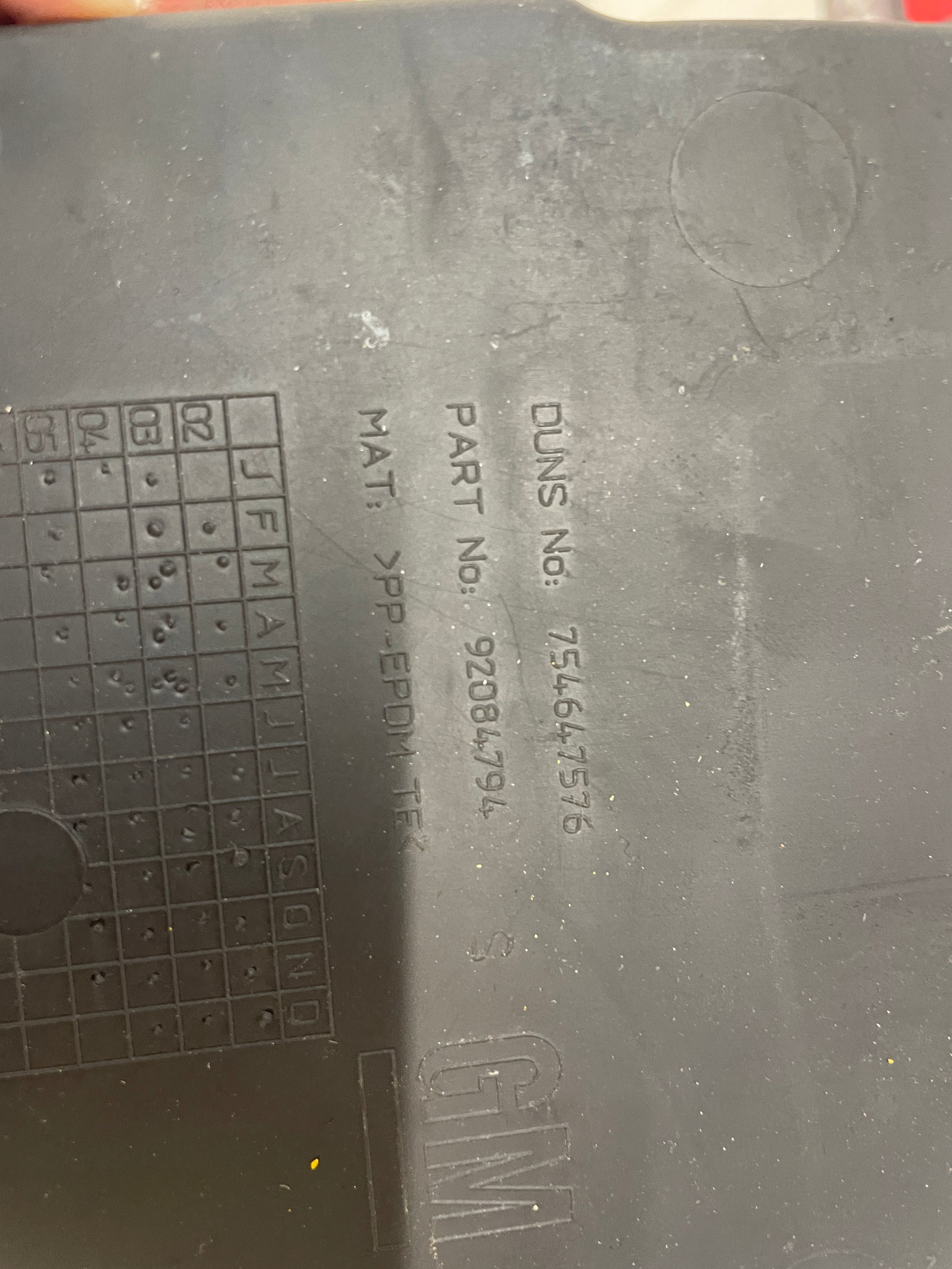2004 Pontiac GTO Center Console Rubber Liner Insert OEM - Day's Parts Yard