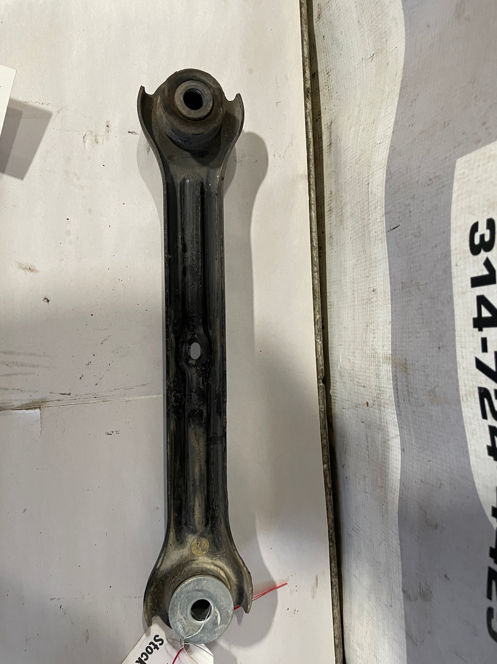 2014 Chevy SS Sedan Rear RH Passenger Training Arm OEM - Day's Parts Yard