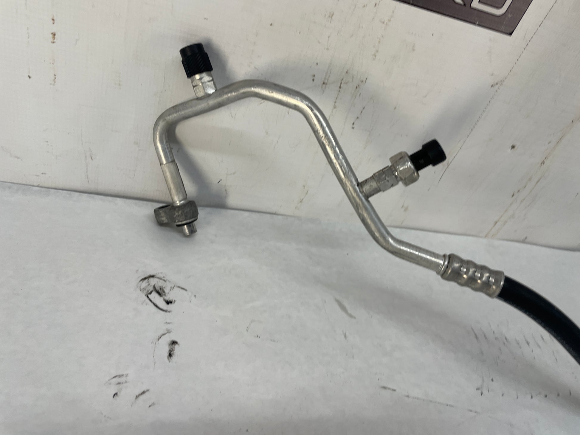 2014 Chevy Camaro SS Air Conditioner AC Line Hose Manifold Tube Assembly OEM - Day's Parts Yard