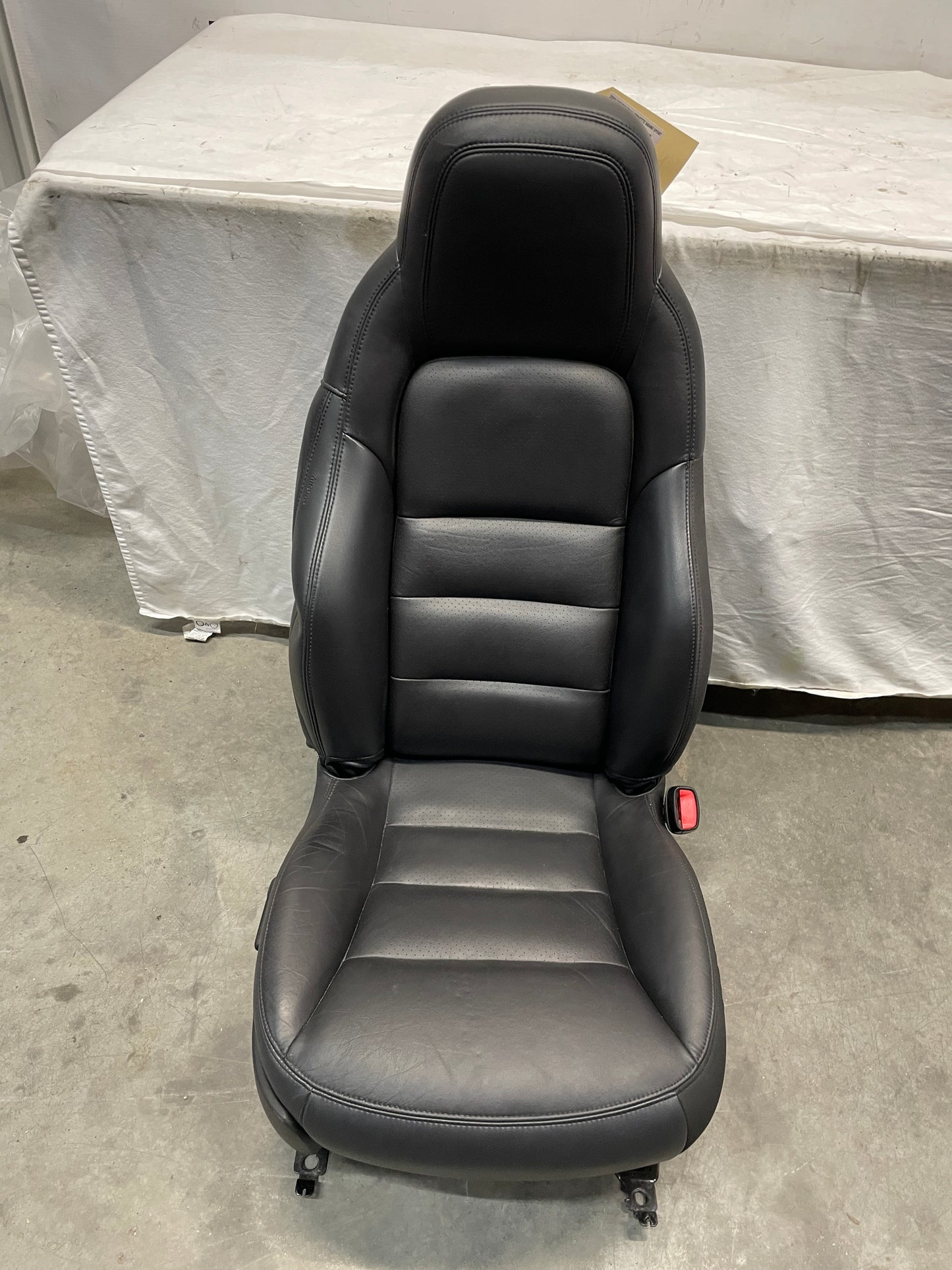 2011 Chevy C6 Corvette Grand Sport Seats Front RH & LH Black Leather OEM - Day's Parts Yard