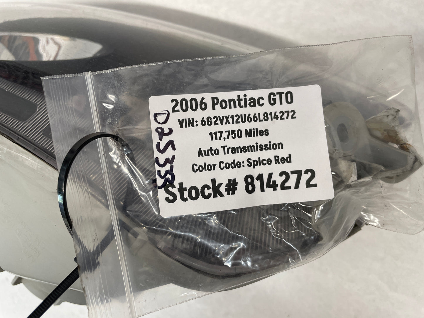2006 Pontiac GTO LH Driver Head Light Headlight Lamp OEM - Day's Parts Yard
