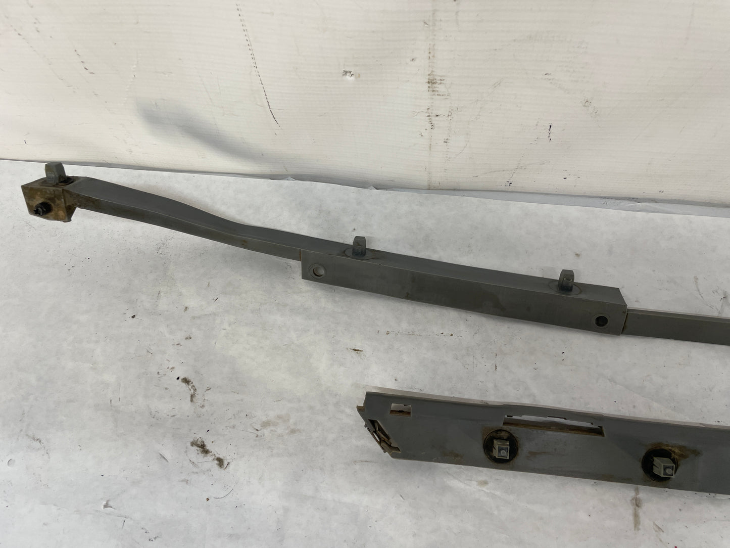 2005 Pontiac GTO RH & LH Rear Bumper Brackets Guides Supports OEM