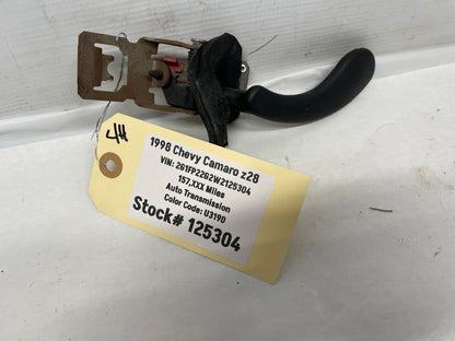 1998 Chevy Camaro Z28 LH Driver Interior Door Handle OEM - Day's Parts Yard