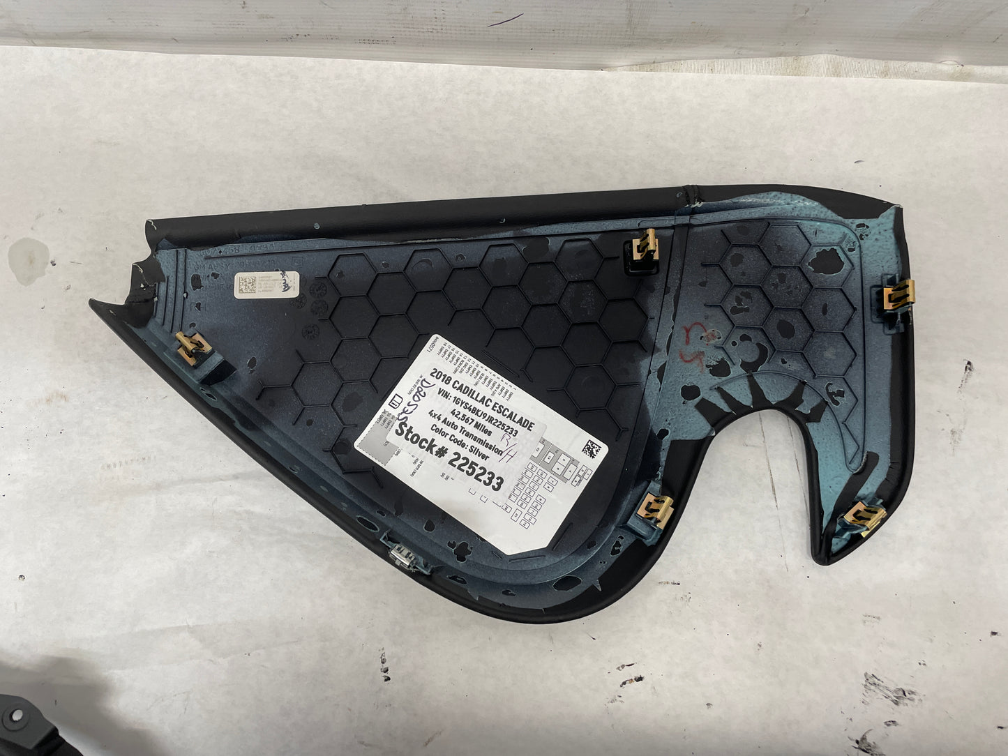 2018 Cadillac Escalade RH Passenger Dashboard Fuse Box Cover Trim Panel OEM - Day's Parts Yard