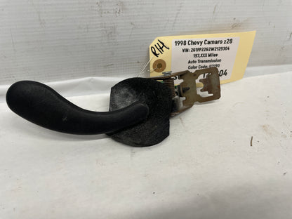 1998 Chevy Camaro Z28 RH Passenger Interior Door Handle OEM - Day's Parts Yard
