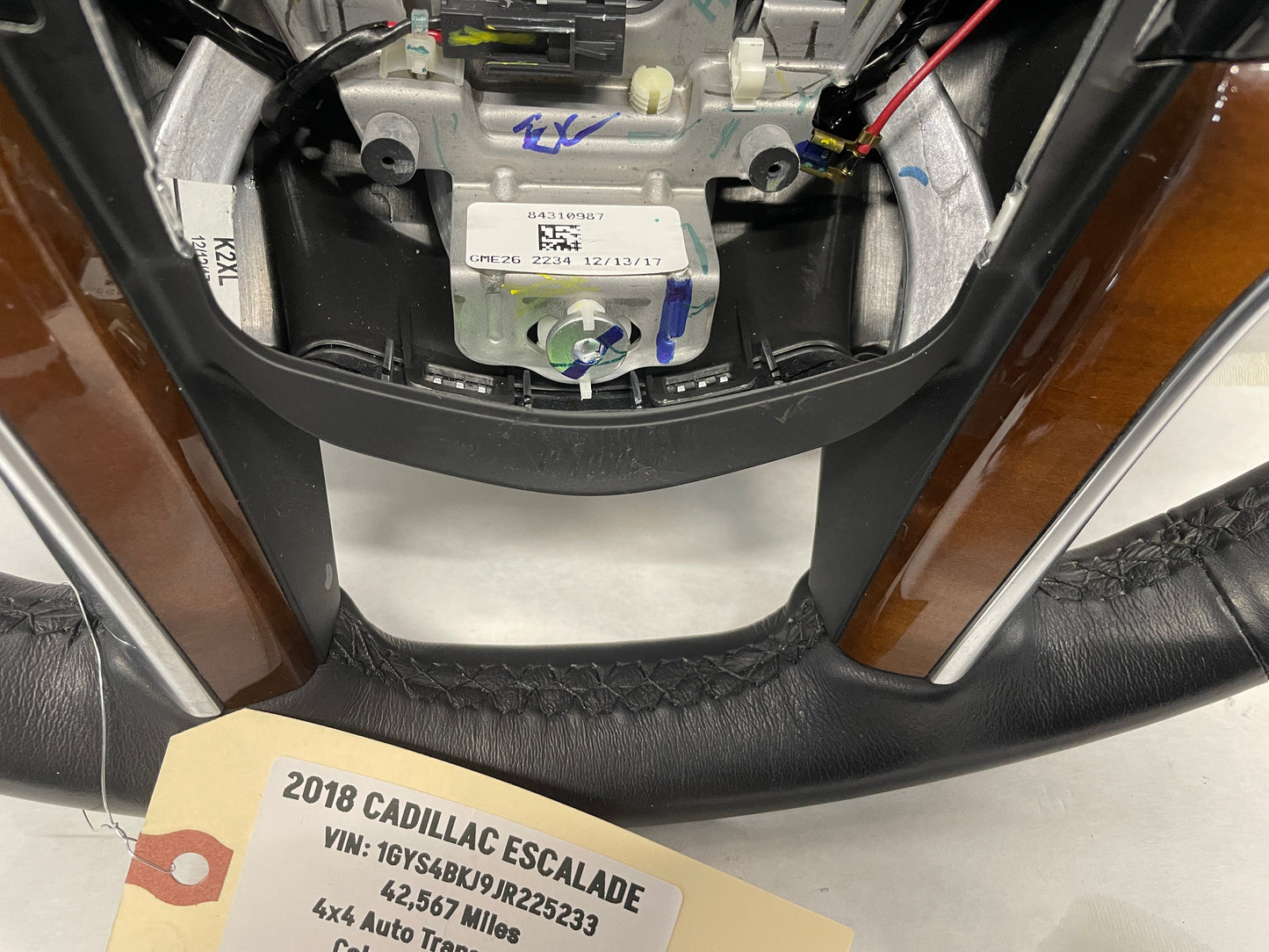 2018 Cadillac Escalade Steering Wheel OEM - Day's Parts Yard