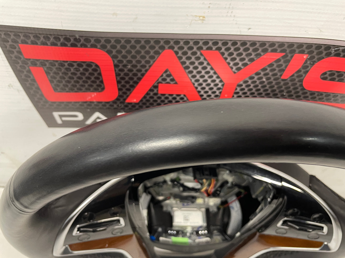 2018 Cadillac Escalade Steering Wheel OEM - Day's Parts Yard