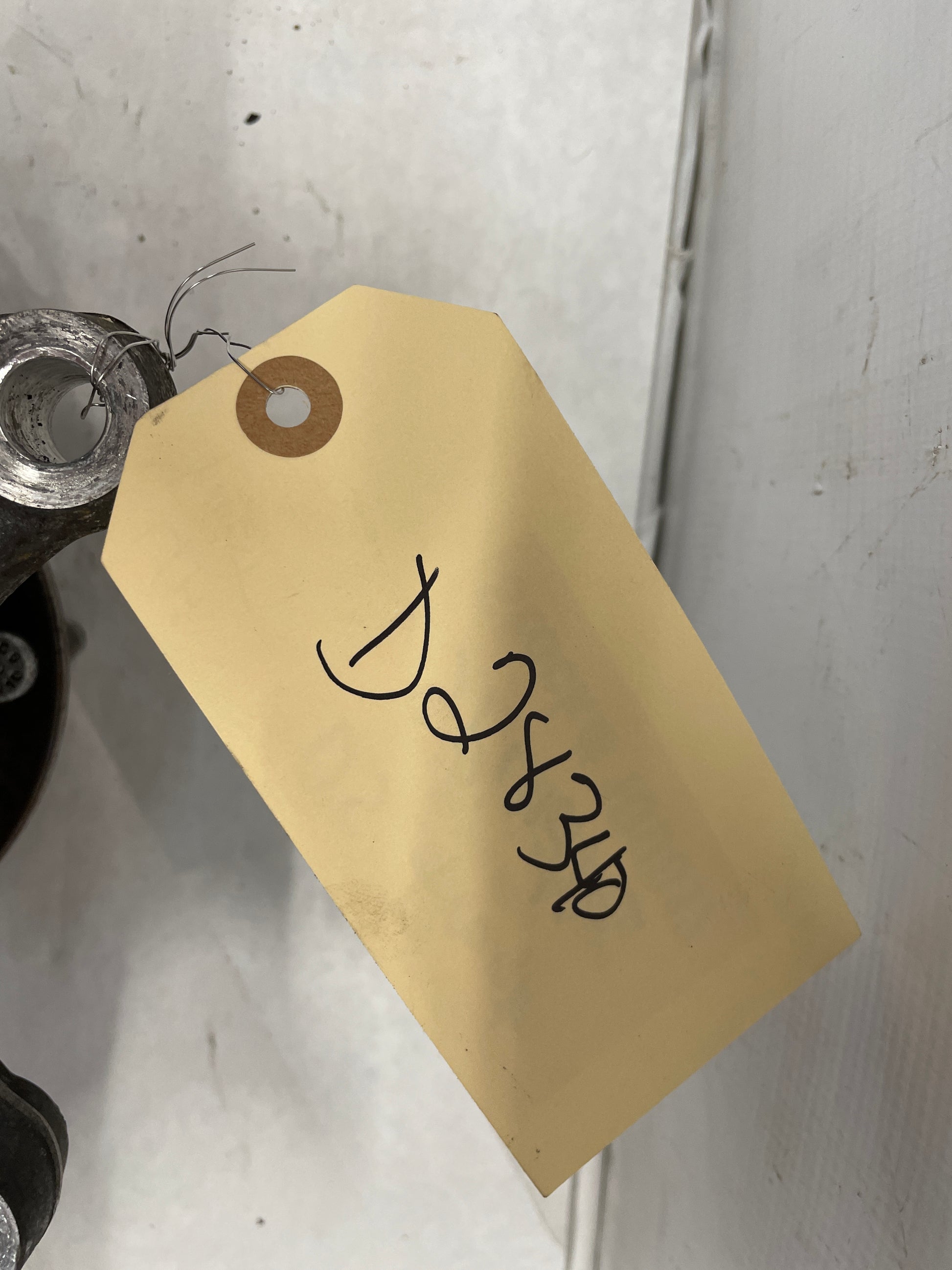 2011 Chevy C6 Corvette Grand Sport LH Driver Front Spindle Knuckle Hub OEM - Day's Parts Yard