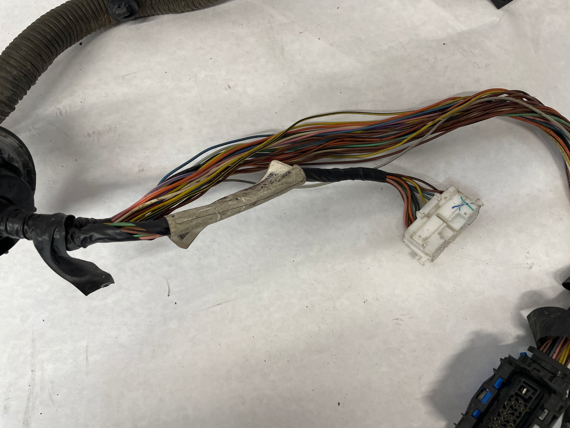 2006 Pontiac GTO Engine Motor Auto Transmission Wire Wiring Harness OEM - Day's Parts Yard