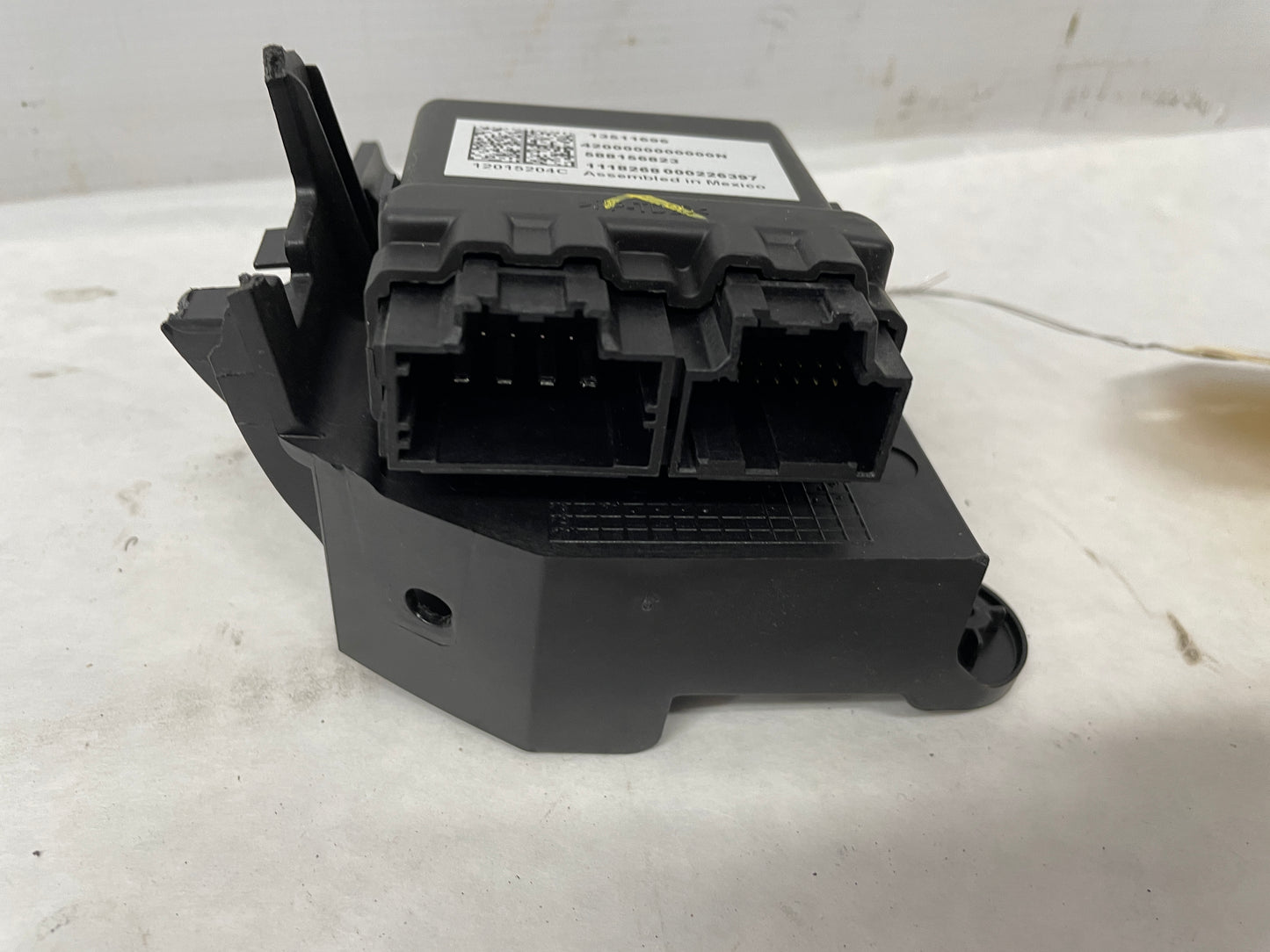 2019 Chevy Camaro SS RH Passenger Heating Climate Control Module OEM - Day's Parts Yard
