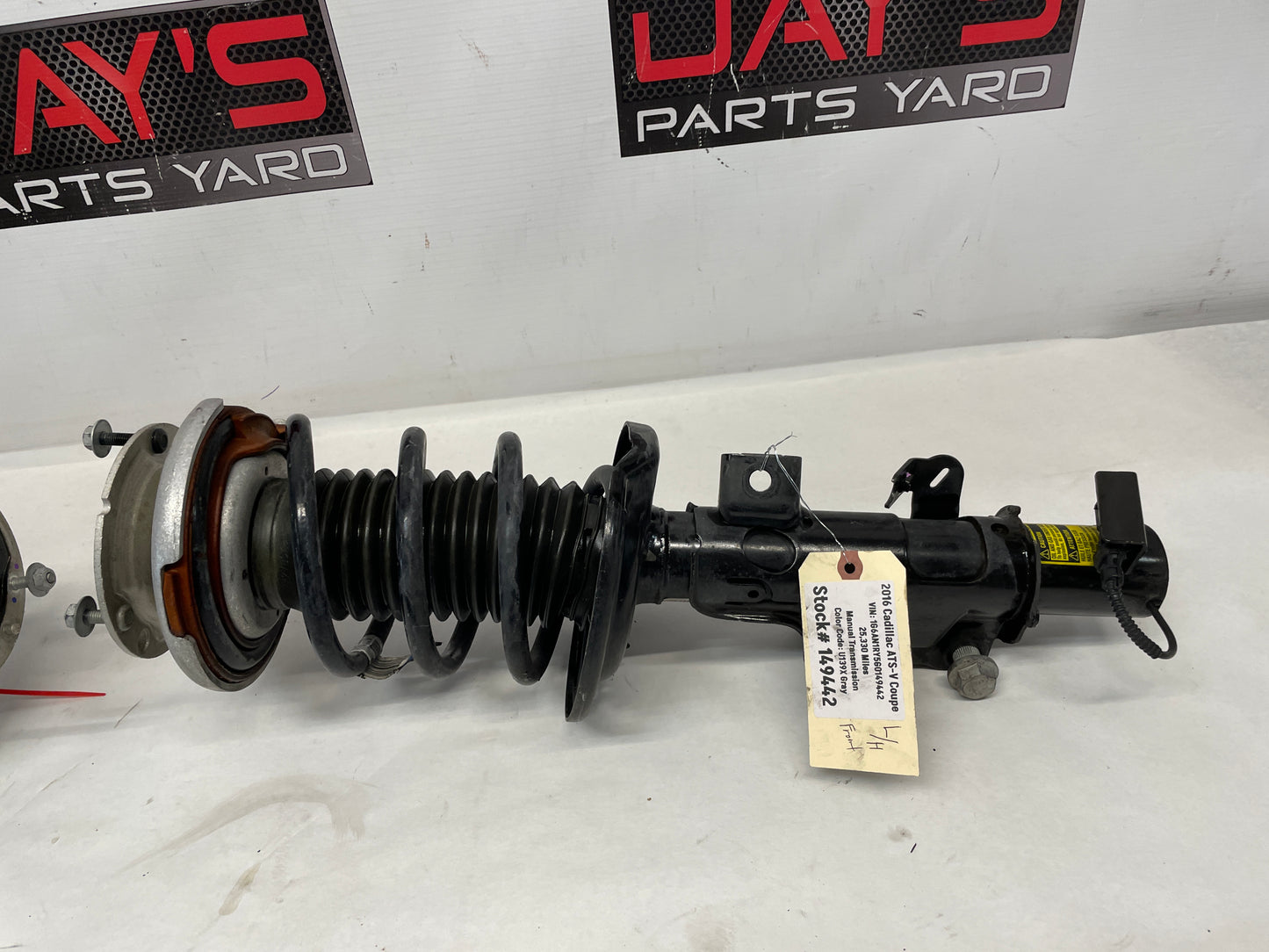 2016 Cadillac ATS-V Coupe Front Magnetic Ride Strut Assembly RH & LH OEM