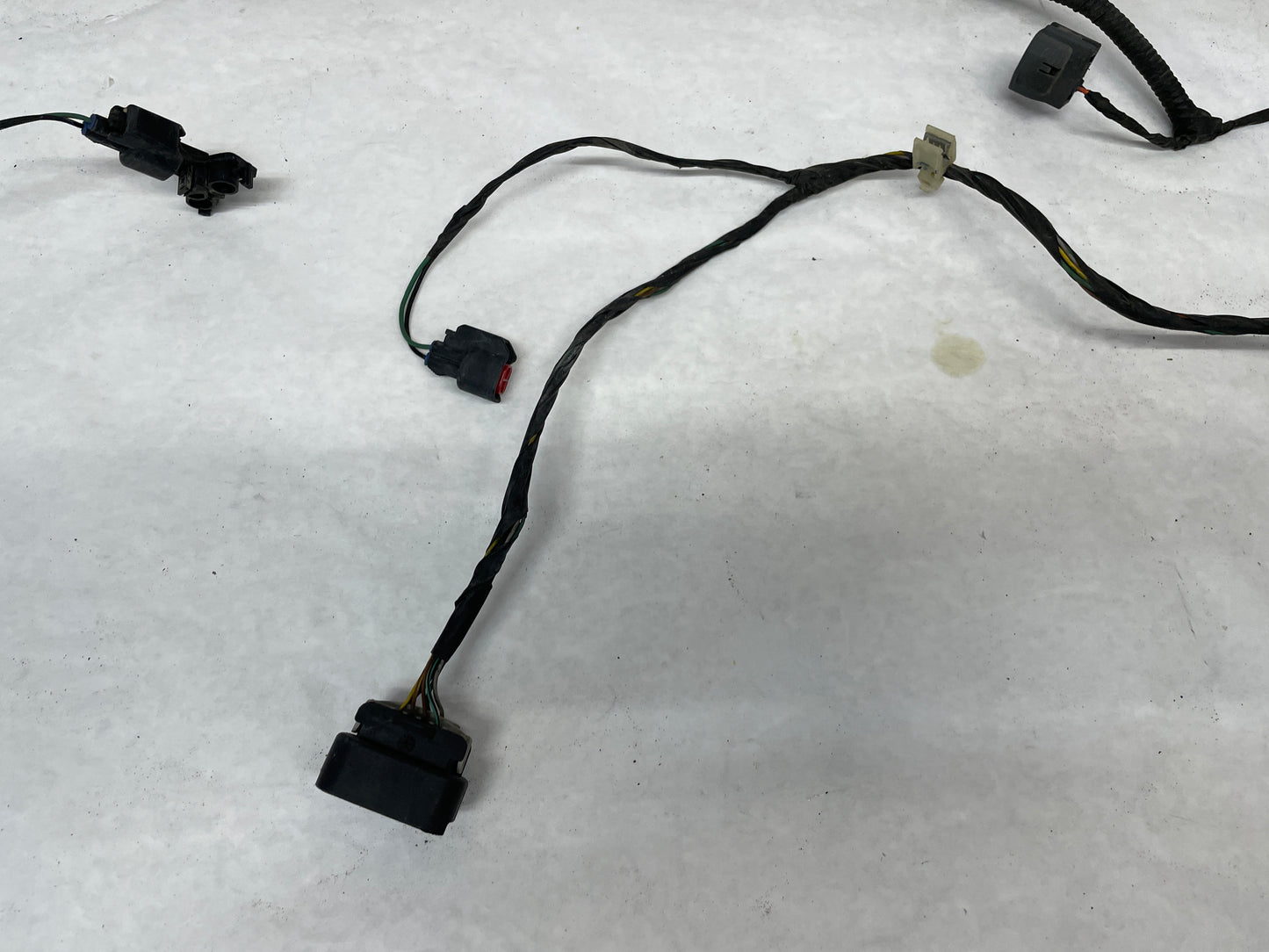 2009 Pontiac G8 Base Radiator Core Support Head Light Lamp Wiring Wire Harness OEM - Day's Parts Yard