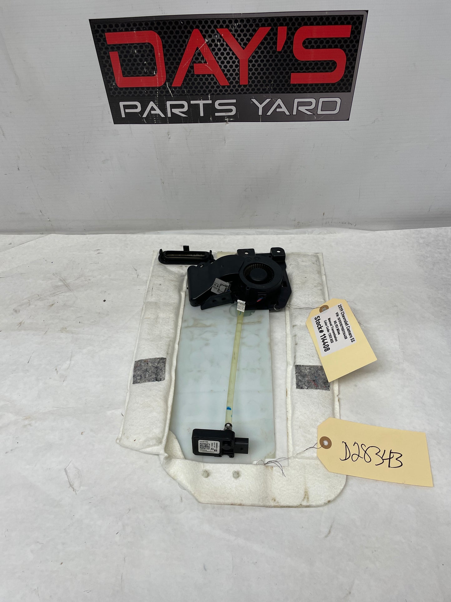 2019 Chevy Camaro SS Recaro RH Passenger Front Bottom Seat Mat OEM - Day's Parts Yard