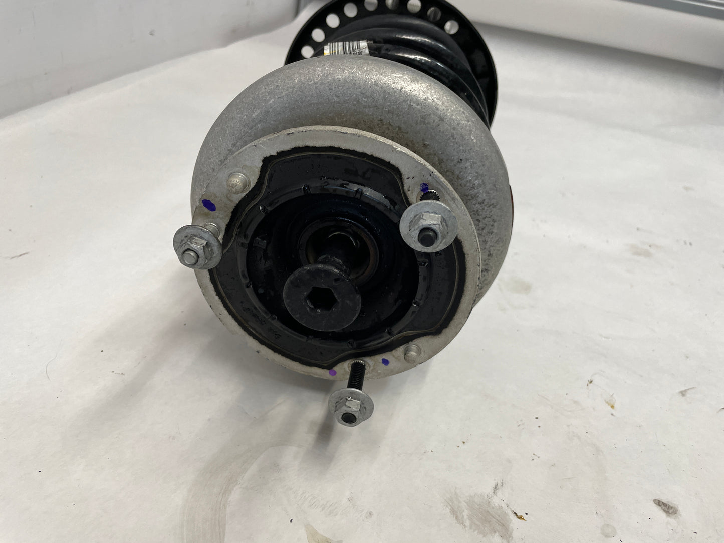 2016 Cadillac ATS-V Coupe Front Magnetic Ride Strut Assembly RH & LH OEM
