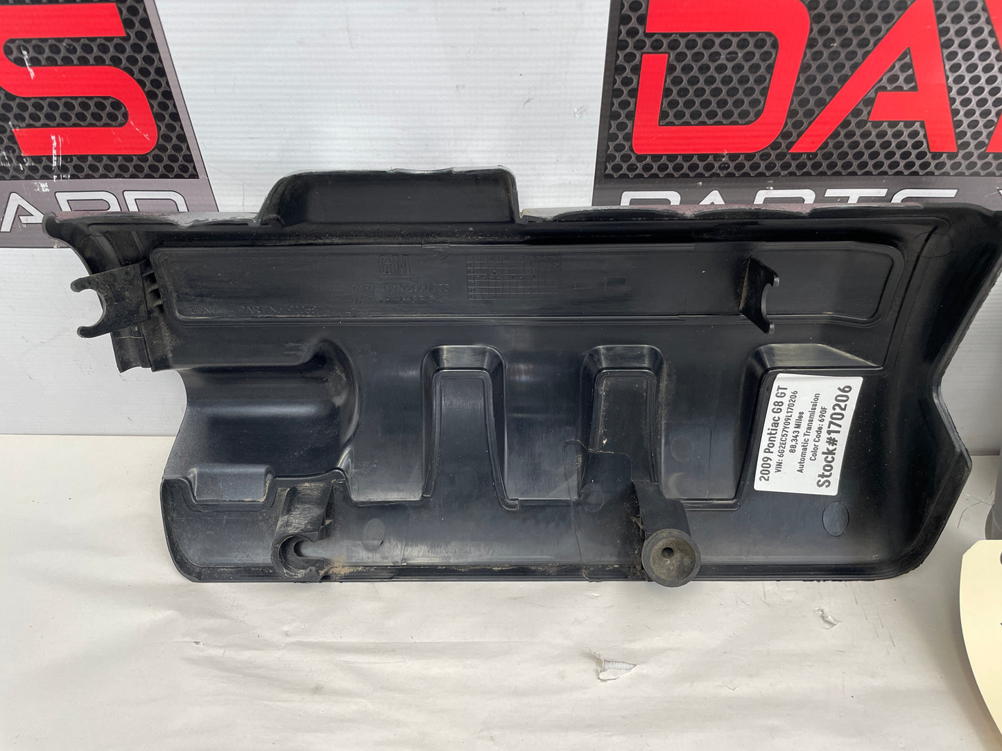 2009 Pontiac G8 GT RH & LH Engine Motor Coil Covers OEM - Day's Parts Yard