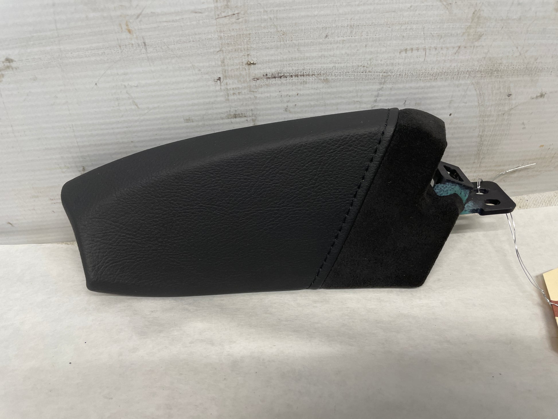 2018 Cadillac Escalade Dashboard Center Left Trim Cover OEM - Day's Parts Yard