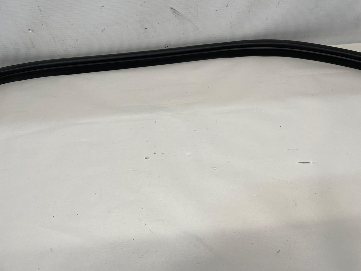 2015 Chevy SS Sedan RH Passenger Front Door Weather Strip Rubber Seal OEM - Day's Parts Yard