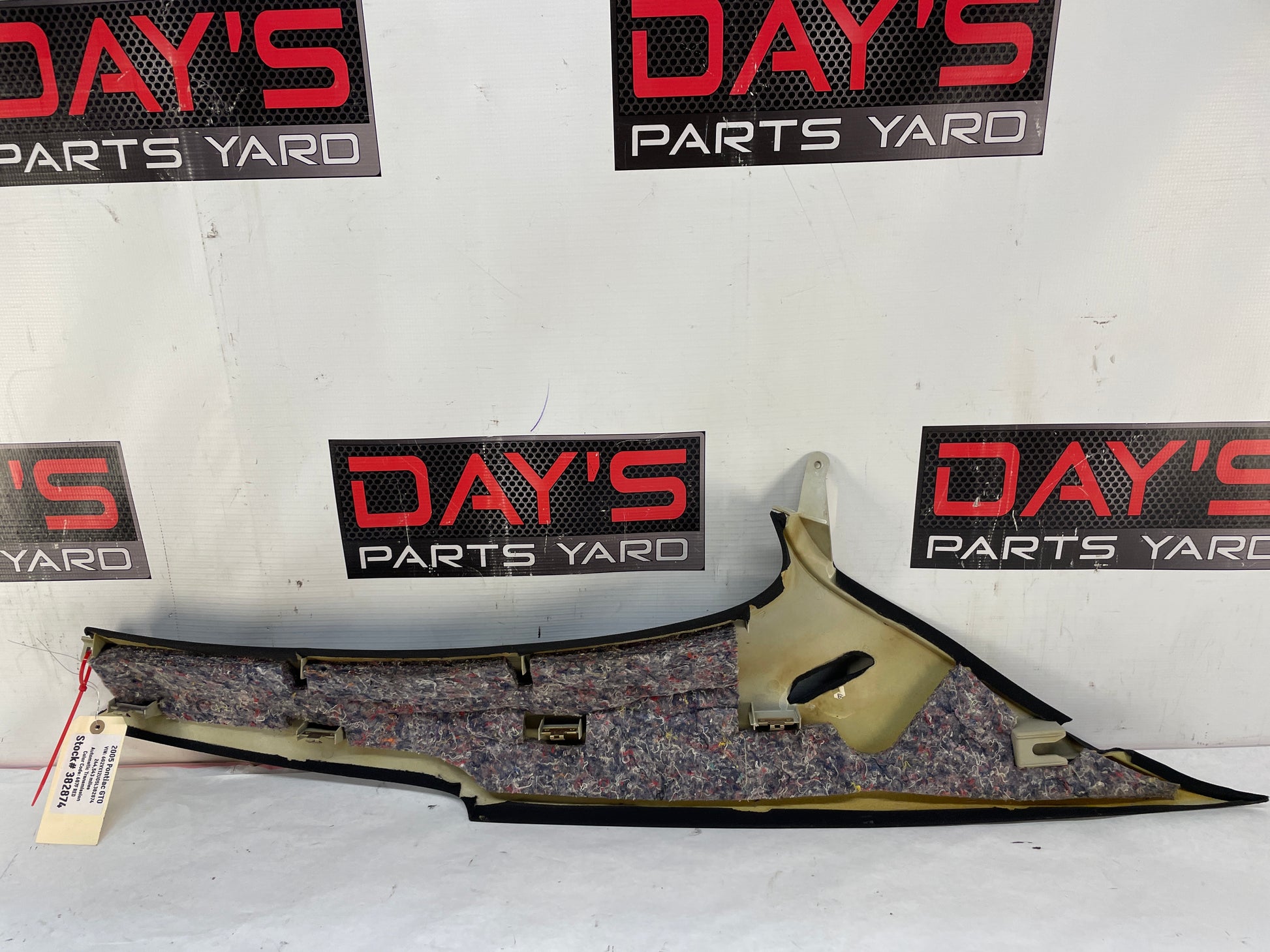 2005 Pontiac GTO RH Passenger Rear Interior Quarter C Pillar Seat Belt Cover Trim Panel OEM - Day's Parts Yard