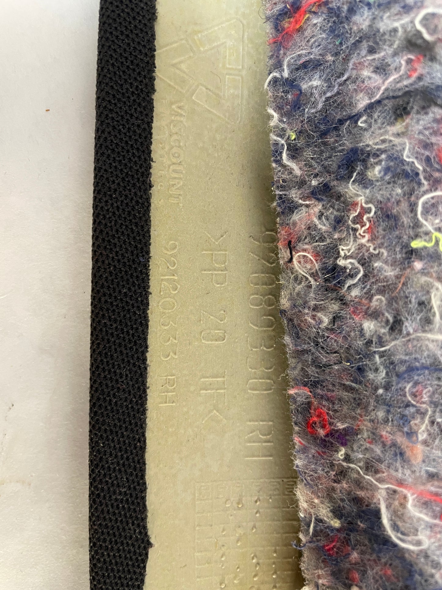 2005 Pontiac GTO RH Passenger Rear Interior Quarter C Pillar Seat Belt Cover Trim Panel OEM - Day's Parts Yard