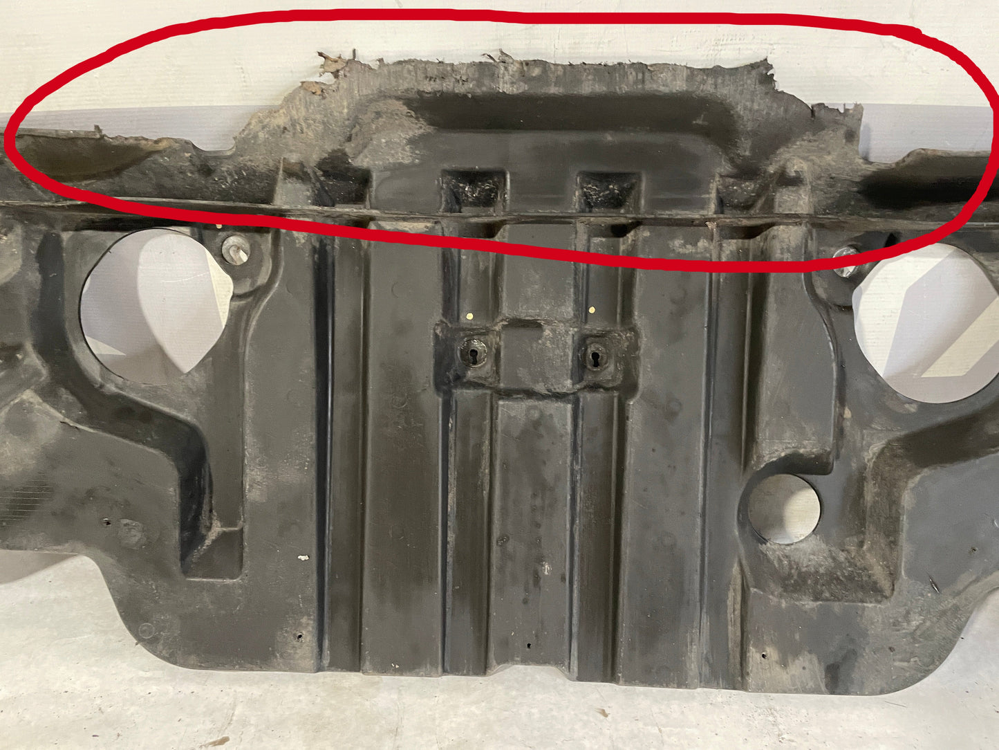 2014 Chevy SS Sedan Front Bumper Lower Apron Air Damn Panel OEM