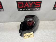 2009 Pontiac G8 Base RH Passenger Tail Light Taillight Lamp OEM - Day's Parts Yard