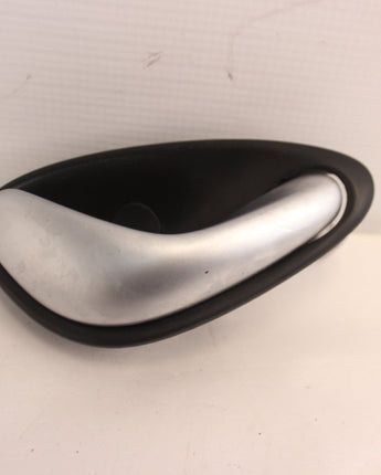 2005 Pontiac GTO RH Passenger Interior Door Handle OEM