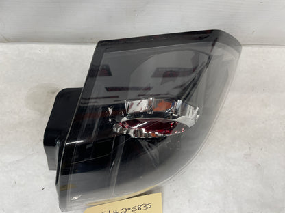 2009 Pontiac G8 Base RH Passenger Tail Light Taillight Lamp OEM - Day's Parts Yard