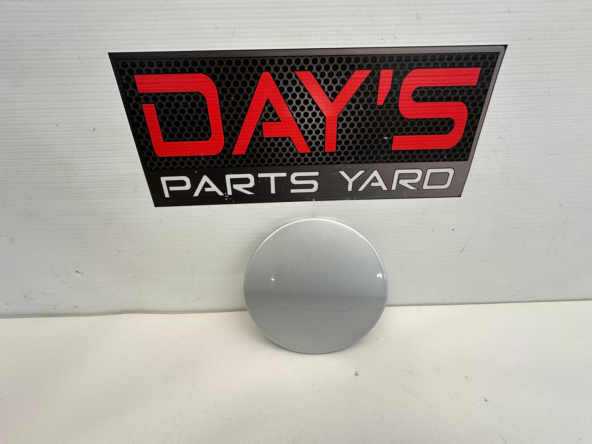 2014 Chevy SS Sedan Fuel Gas Door Cover w/ Cap OEM - Day's Parts Yard