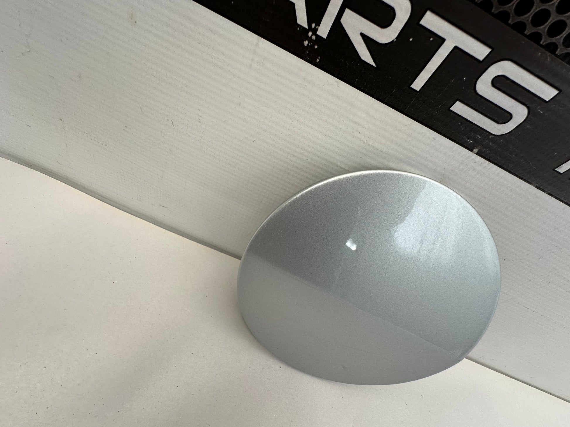 2014 Chevy SS Sedan Fuel Gas Door Cover w/ Cap OEM - Day's Parts Yard