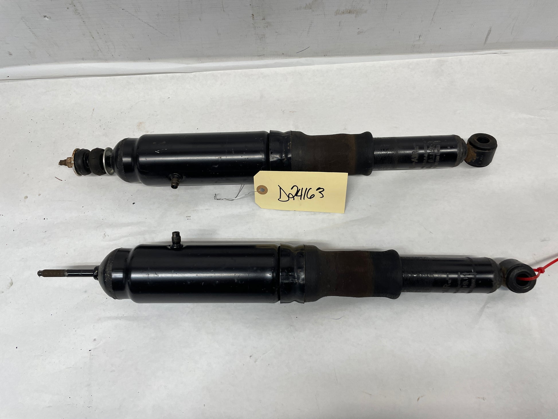 1998 Chevy Camaro Z28 Rear Suspension Shock Absorbers OEM - Day's Parts Yard