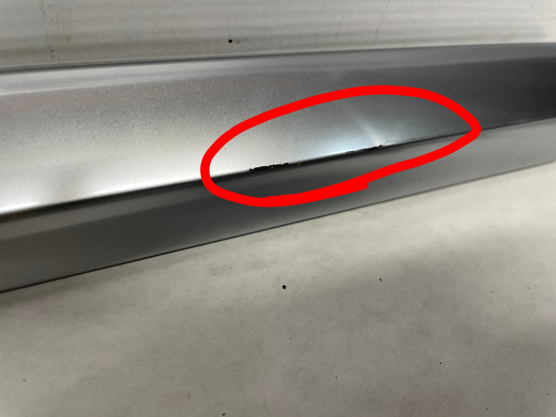 2018 Cadillac Escalade LH Driver Front Door Molding Trim OEM - Day's Parts Yard