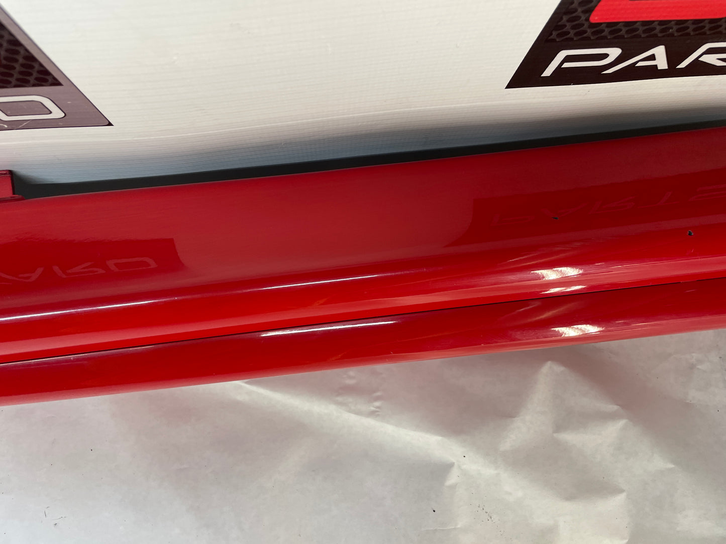 2005 Pontiac GTO LH Driver Rocker Molding Side Skirt Trim Panel OEM - Day's Parts Yard