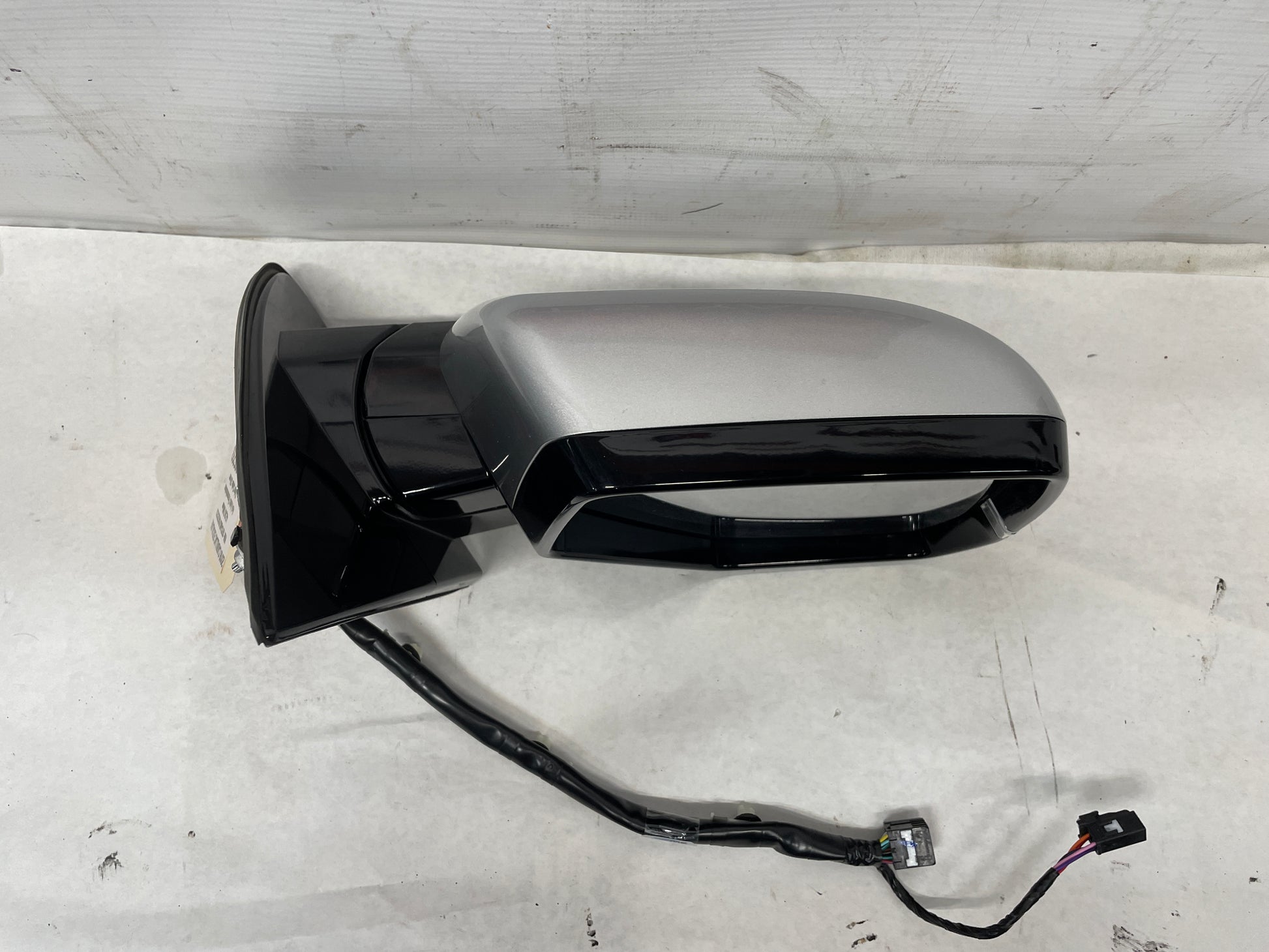 2018 Cadillac Escalade RH Passenger Power Door Mirror Blind Spot OEM - Day's Parts Yard