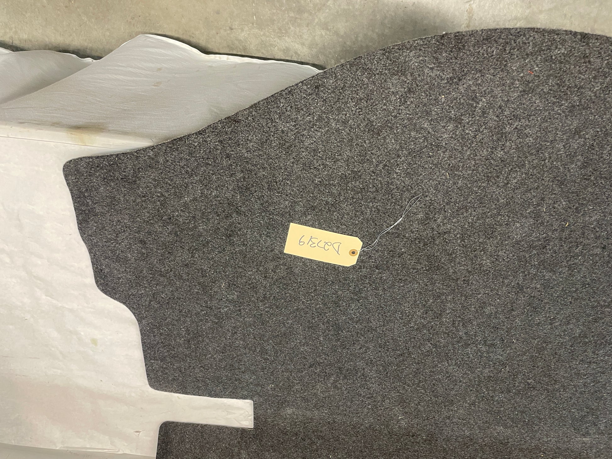 2014 Chevy Camaro ZL1 Convertible Trunk Cargo Carpet Spare Tire Floor Cover OEM - Day's Parts Yard