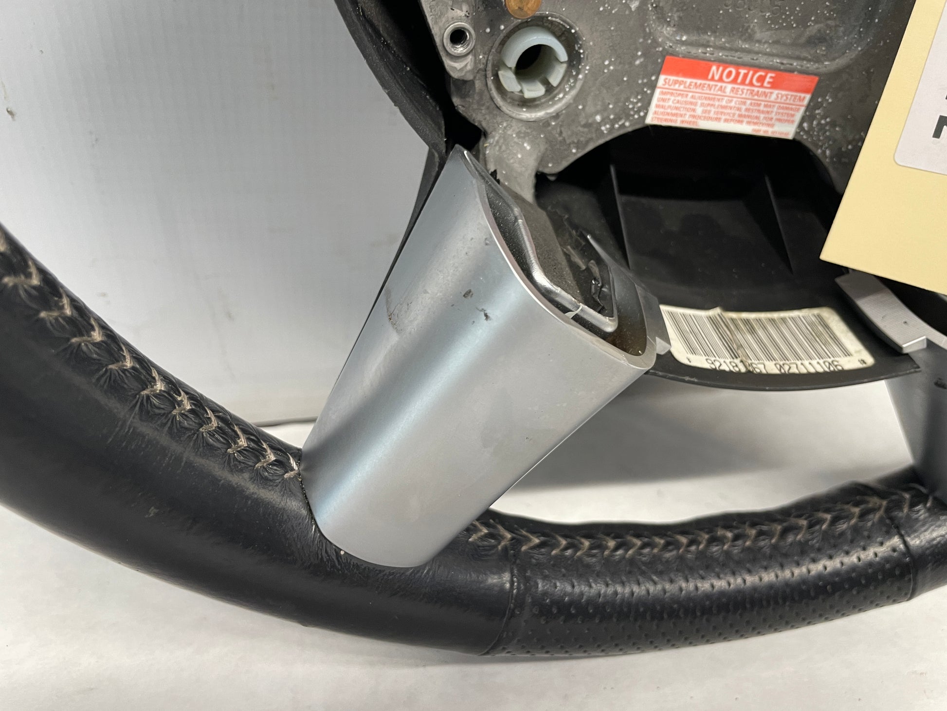 2006 Pontiac GTO Steering Wheel OEM - Day's Parts Yard