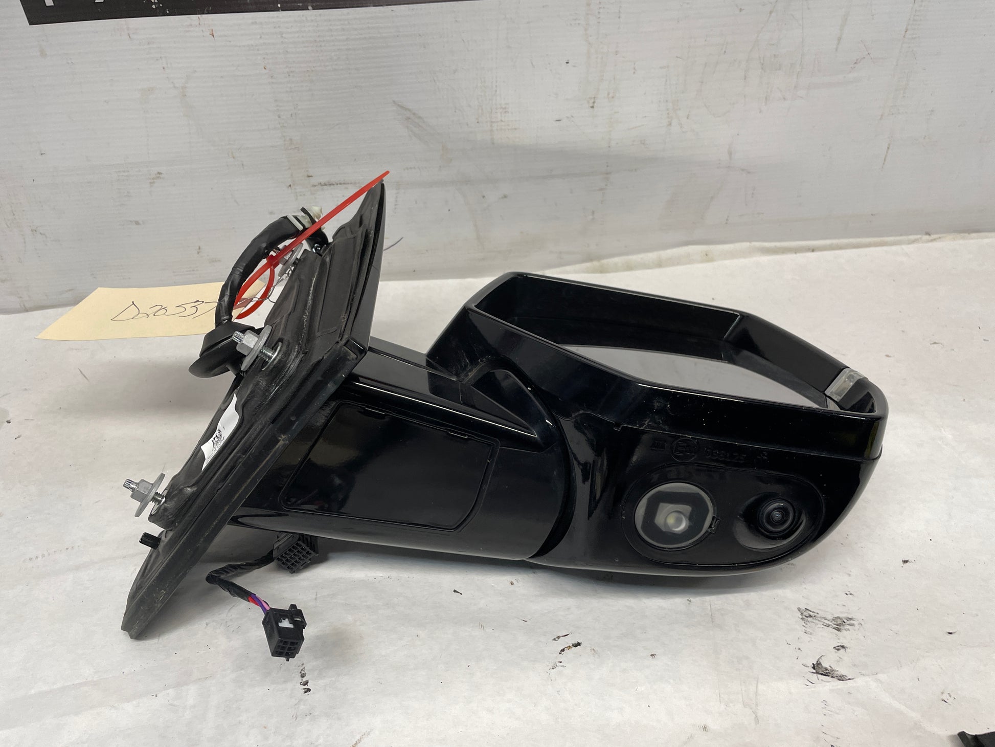 2018 Cadillac Escalade RH Passenger Power Door Mirror Blind Spot OEM - Day's Parts Yard