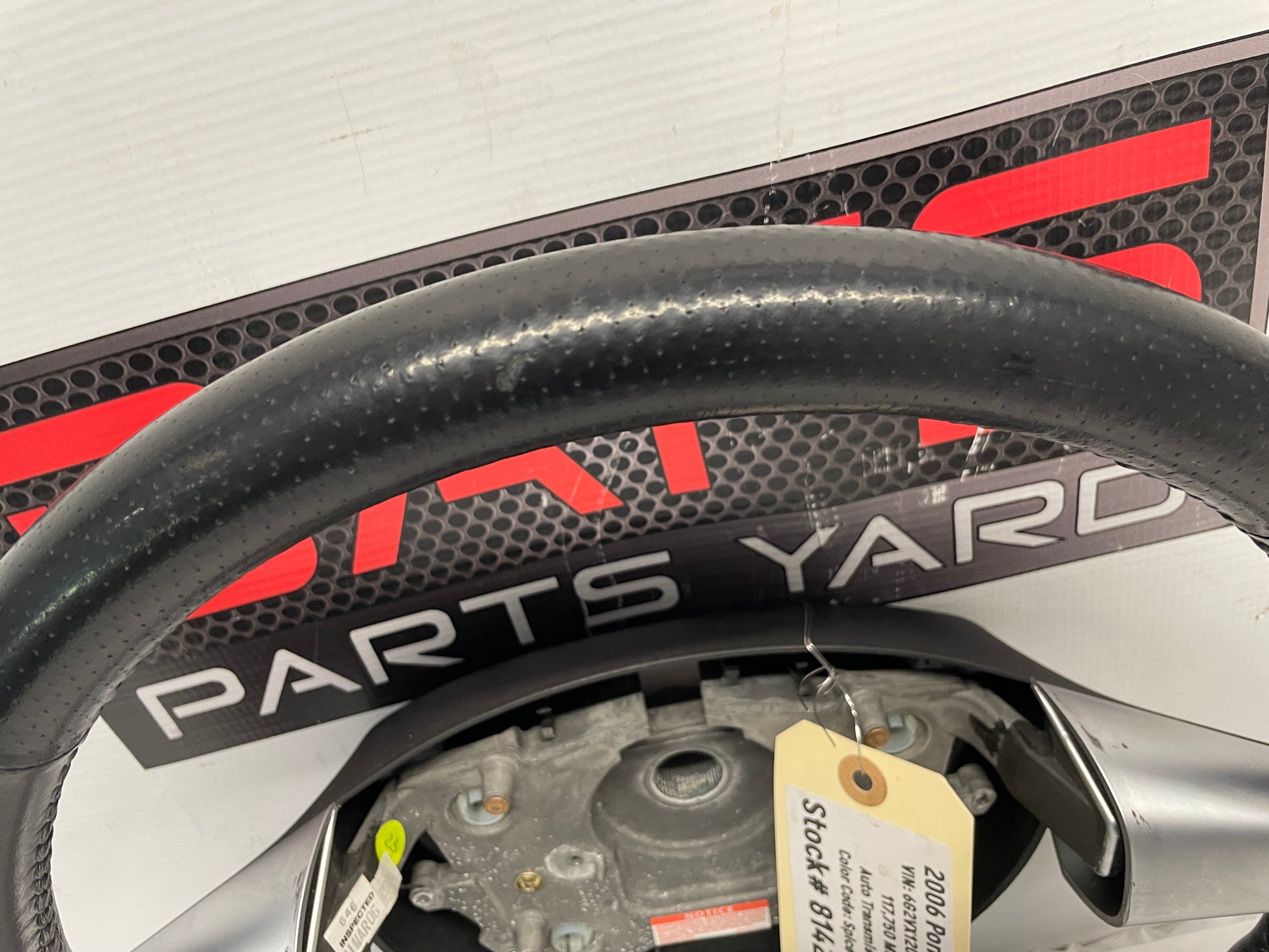 2006 Pontiac GTO Steering Wheel OEM - Day's Parts Yard