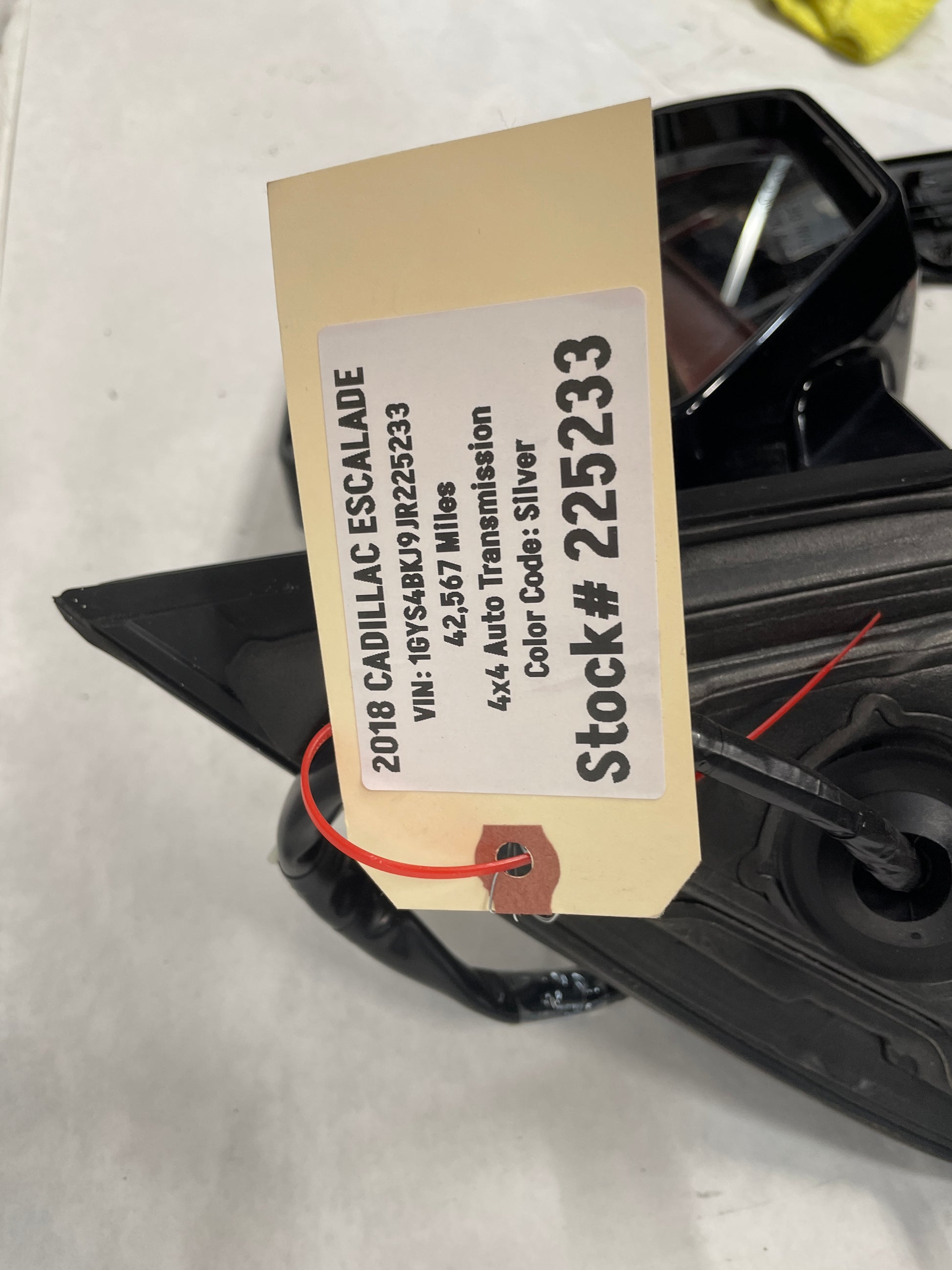 2018 Cadillac Escalade RH Passenger Power Door Mirror Blind Spot OEM - Day's Parts Yard