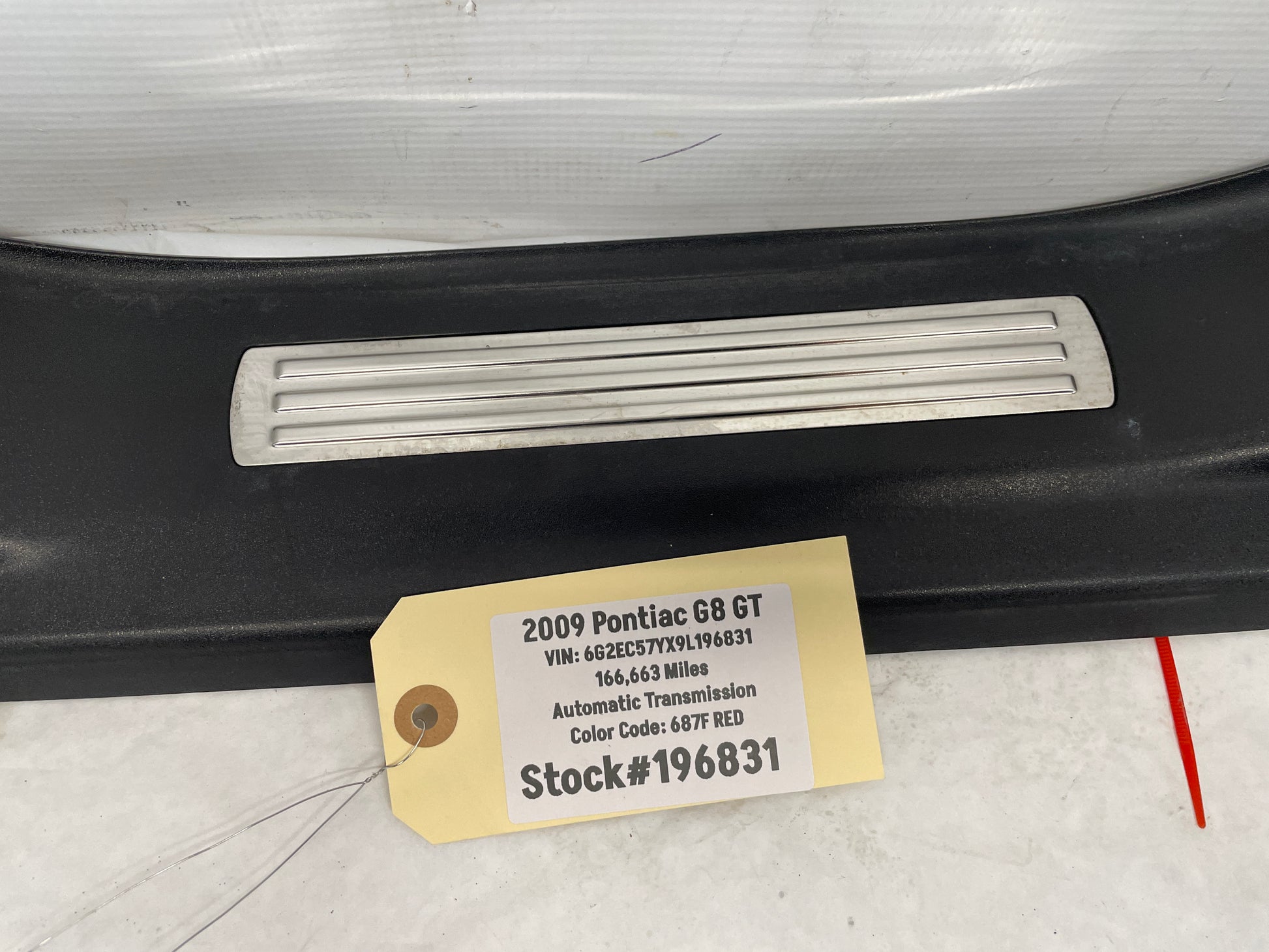 2009 Pontiac G8 GT RH Passenger Rear Door Trim Sill Scuff Kick Panel OEM - Day's Parts Yard