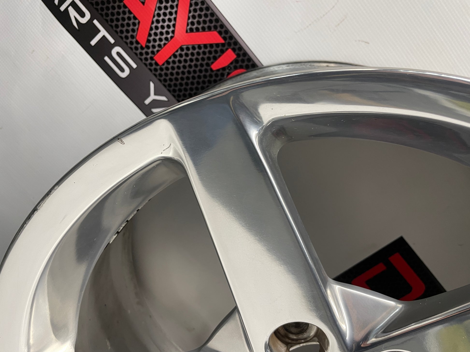 2005 Chevy C6 Corvette Factory OEM Wheels w/ Center Caps 19X8.5 19X10 - Day's Parts Yard