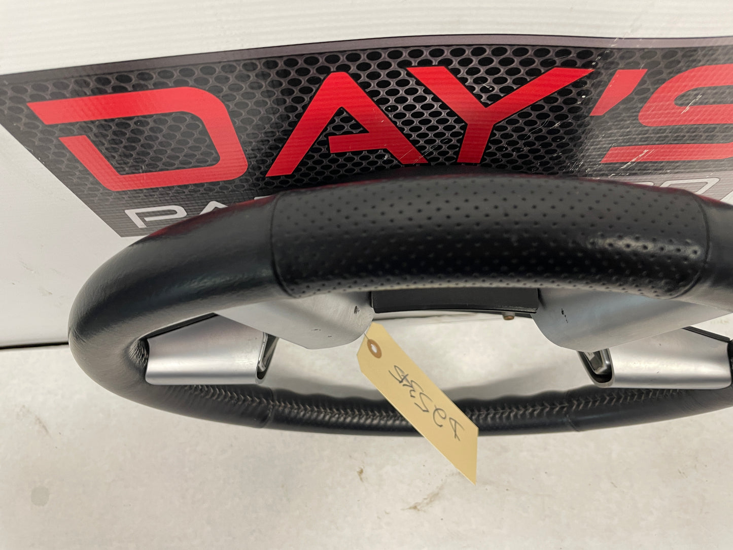 2006 Pontiac GTO Steering Wheel OEM - Day's Parts Yard