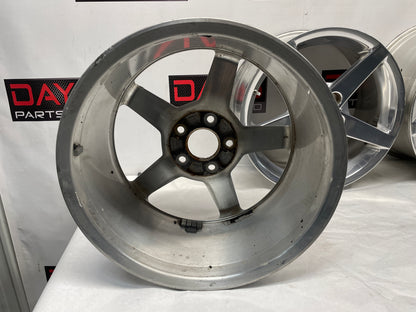 2005 Chevy C6 Corvette Factory OEM Wheels w/ Center Caps 19X8.5 19X10 - Day's Parts Yard