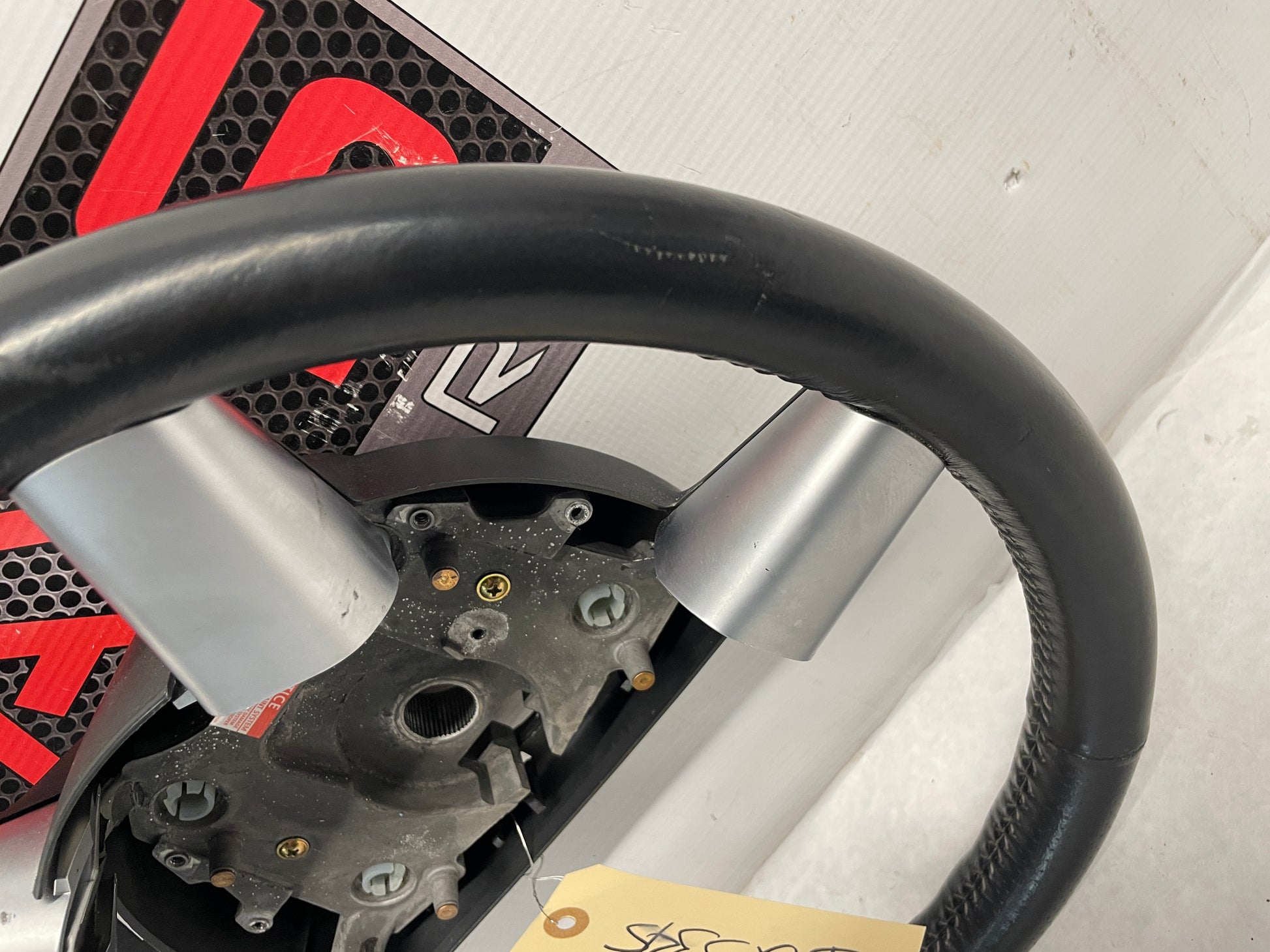 2006 Pontiac GTO Steering Wheel OEM - Day's Parts Yard