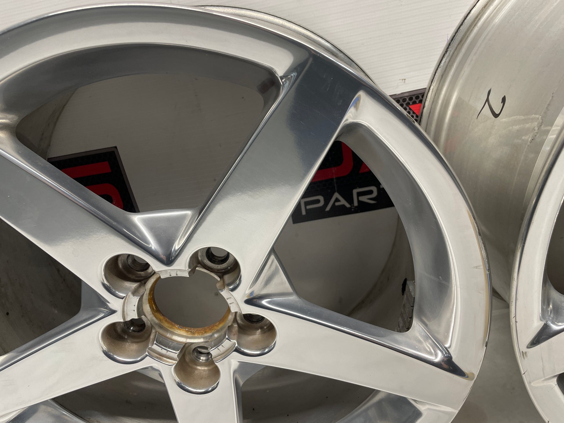 2005 Chevy C6 Corvette Factory OEM Wheels w/ Center Caps 19X8.5 19X10 - Day's Parts Yard